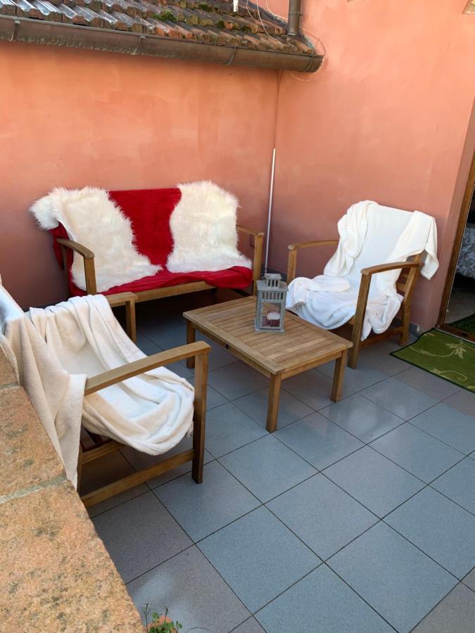 Casa Vacanze Elena Rometta Exteriör bild